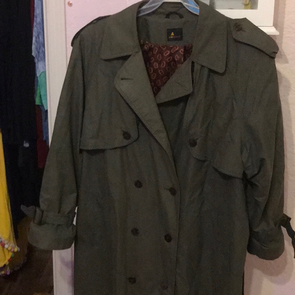 Claiborne Vintage